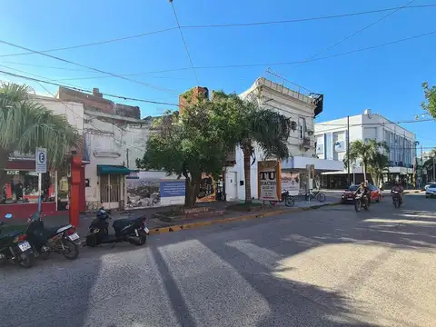 Local en Venta en Villa Río Negro, USD 1