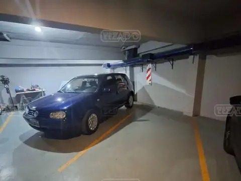 Cochera en Venta Cubierta