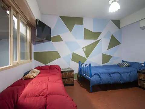 Depto Tipo Casa 6 ambientes con 1 baño