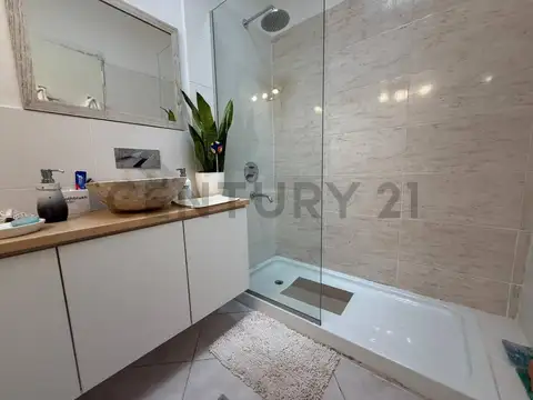 Depto Tipo Casa en Venta en Tolosa, USD 93.000