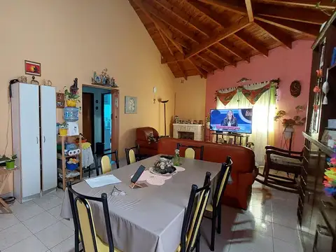 Depto Tipo Casa 3 ambientes con 1 baño