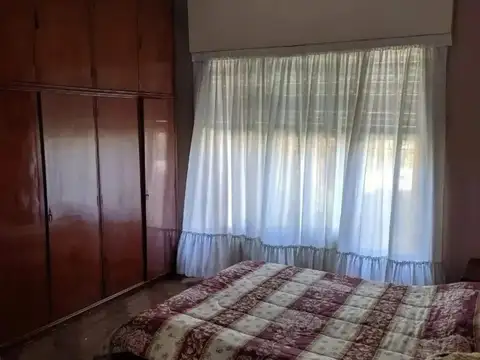 Casa 3 Ambientes con cochera