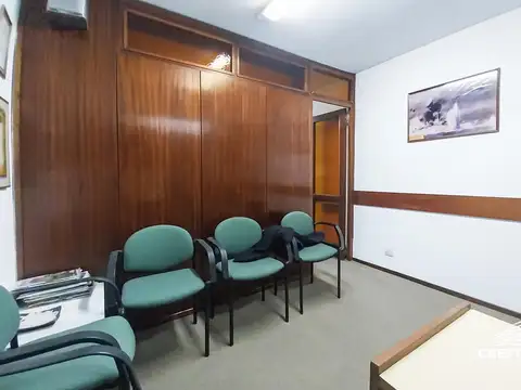Oficina 2 ambientes con 1 baño