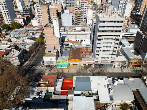 LOTE EN VENTA PARA DESARROLLO EN BARRIO ABASTO