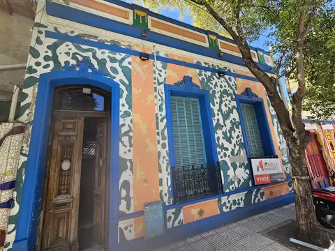 Merolla - Hermosa Casa A Reciclar En Barracas | Lote 8.70 X 42 Aprox.