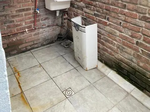 Depto Tipo Casa en Venta con 1