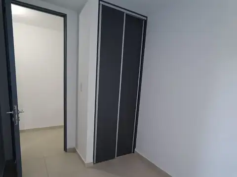 Avenida J. M. de Pueyrredón 800