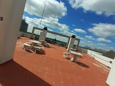 Departamento en Alquiler en Granadero Baigorria, $ 400.000