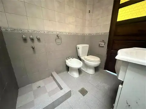 Depto Tipo Casa en Venta en Remedios De Escalada, USD 38.000