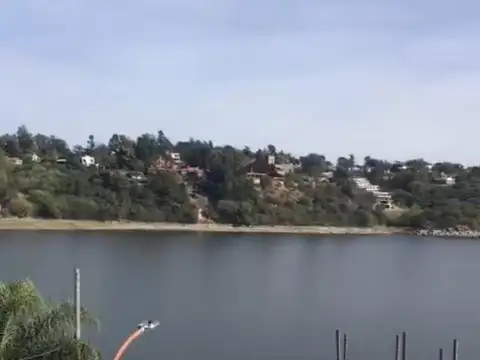 Local en Venta en Villa Dominguez, USD 355.000