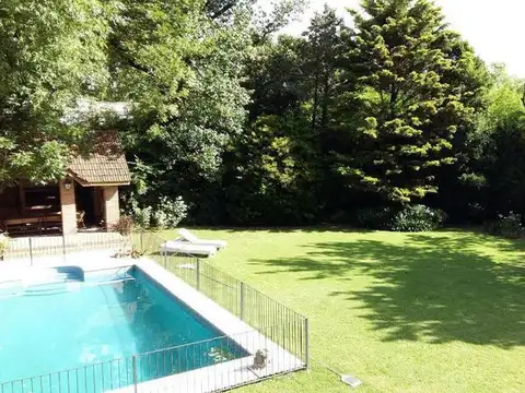 Casa en venta - Lomas Schoenstatt - San Isidro