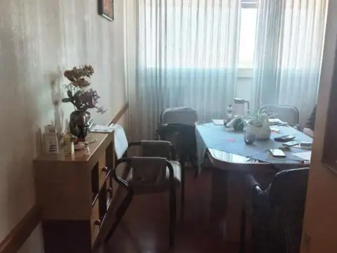 Departamento 4 ambientes con 4 baños