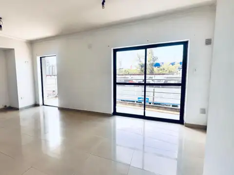 2 amb balcon muy luminoso