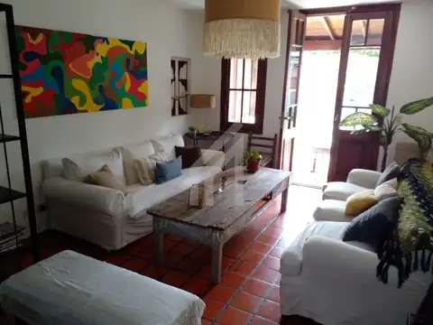 Casa en Alquiler Temporal en Martinez, USD 2.000