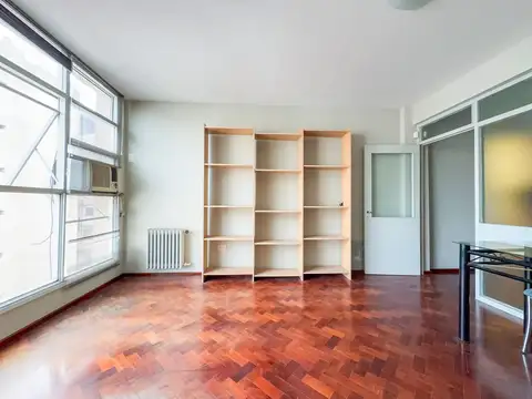 Oficina en Venta 60 años