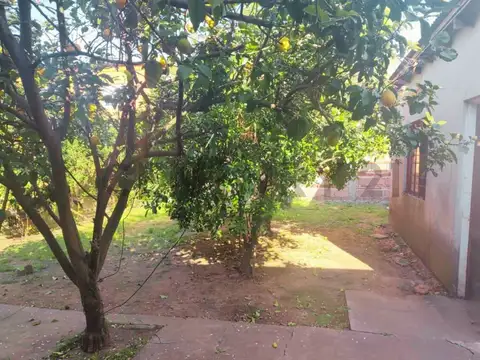 Casa de 2 Dormitorios en Venta en Villa Progreso, Berisso