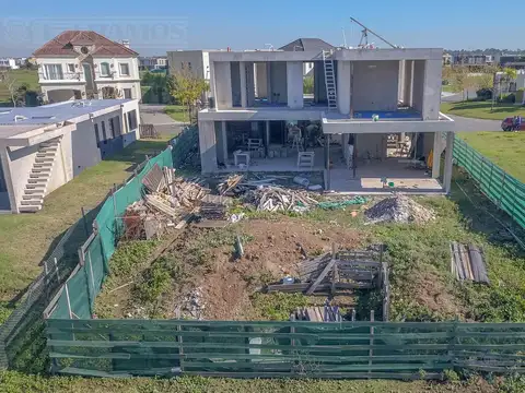 Casa en Venta al Este