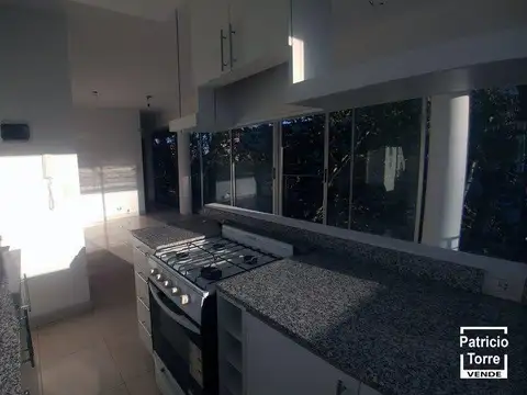 Departamento en Alquiler en Villa Ballester, $ 580.000