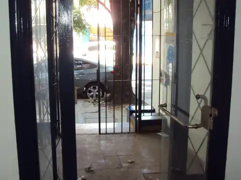 Local en Venta en Moron, USD 270.000