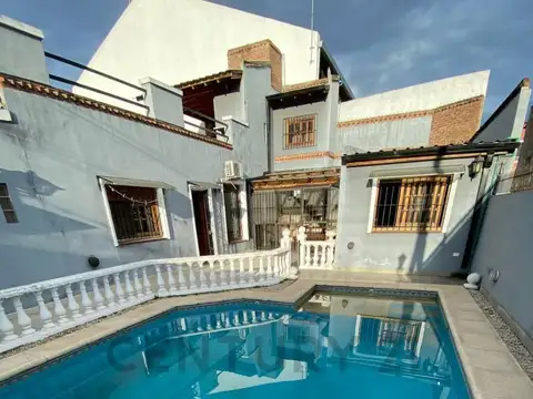 VENTA DE CASA 4 AMBIENTES EN ALEJANDRO KORN
