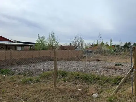 Terreno en Venta en General Fernandez Oro, USD 18.000
