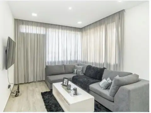 Avenida Caseros 1700