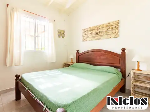 Casa 3 ambientes con 1 baño