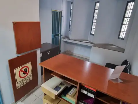 Galpon en Venta en Villa Lynch, USD 650.000