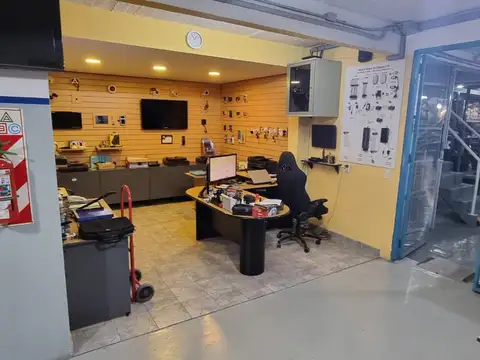 Galpon en Venta 17  mts Frente