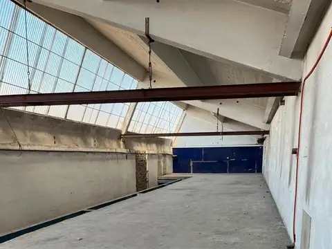 Galpon en Alquiler A Estrenar