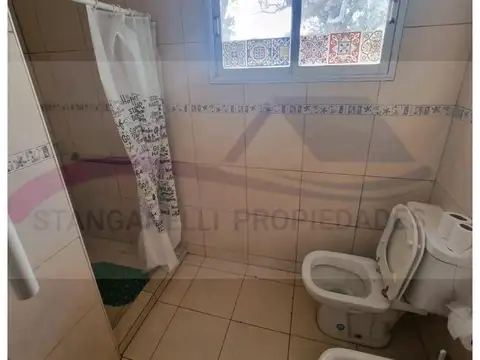 HERMOSA CASA 4 AMB EN BARRIO LA CUESTA APTA CREDITO