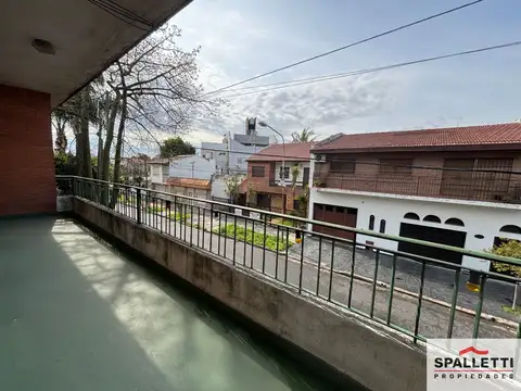 Depto Tipo Casa en Venta de 3 ambientes
