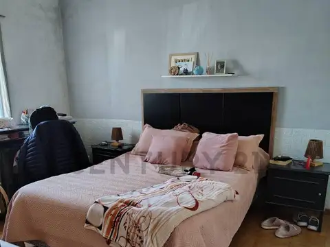 Oficina en Venta con 2 cocheras