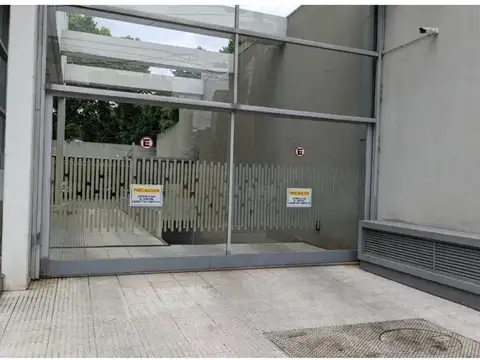 Av.  Del Libertador 1800