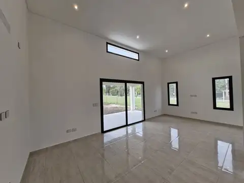 Casa  en Venta en Santa Elena, Pilar del Este, Pilar