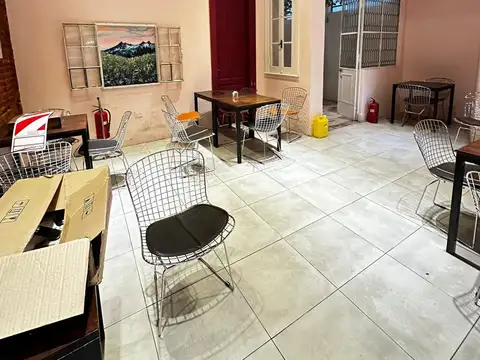 Local en Alquiler 65 años