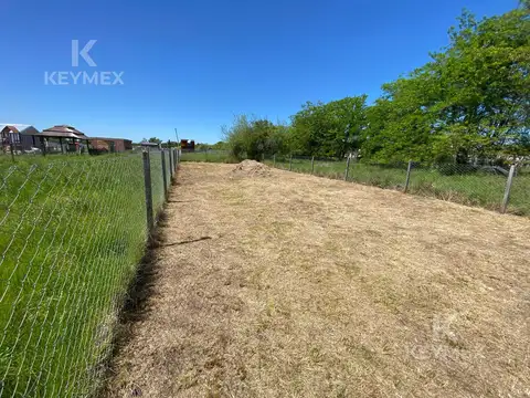 Terreno en Venta 30  mts Fondo