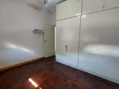 Casa en Venta en Chilavert, USD 130.000