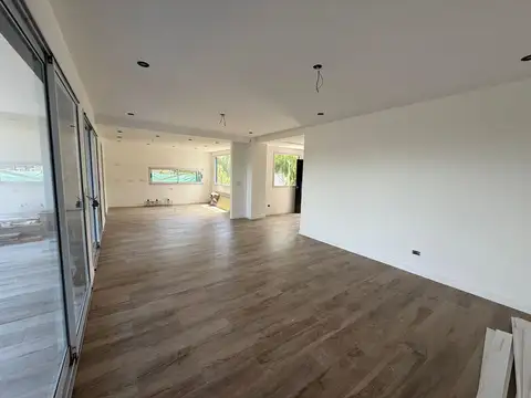 Casa en Venta en Pilar del Este - Santa Emilia, USD 173.000