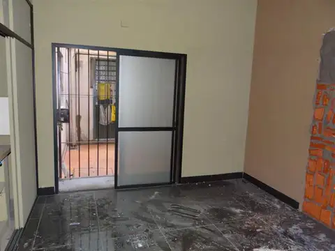 Local en Venta en Villa Martelli, USD 80.000