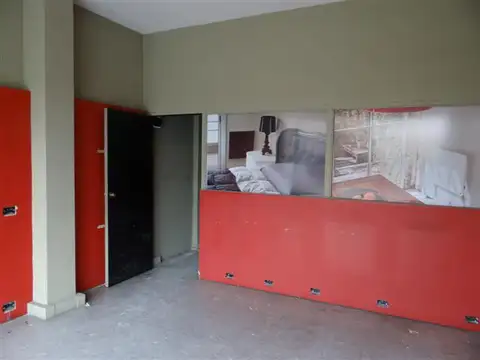 Local 55 mts 2 sobre Av. Mitre - Villa Martelli