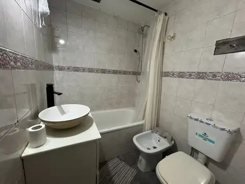 Depto Tipo Casa 3 ambientes con 1 baño