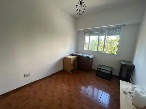 Depto Tipo Casa en Venta 45 años