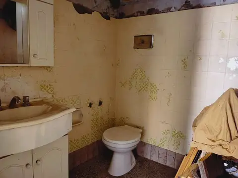 Local en Venta en Parque Avellaneda, USD 40.000