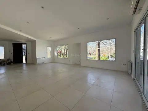 Casa en Venta de 3 dormitorios