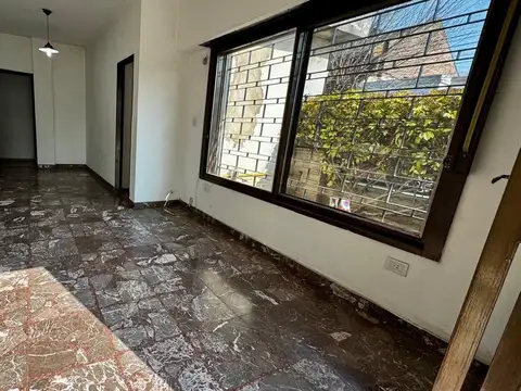 Casa en Venta Hurlingham 5 ambientes apto crédito