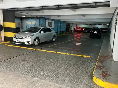 COCHERA CENTRICA - ESPACIO AUTO Y MOTO.