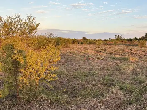 VENDO BLOQUE DE TERRENOS EN PLENA ZONA TURÍSTICA DE ESQUINA