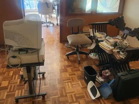 Oficina 2 ambientes con 1 baño