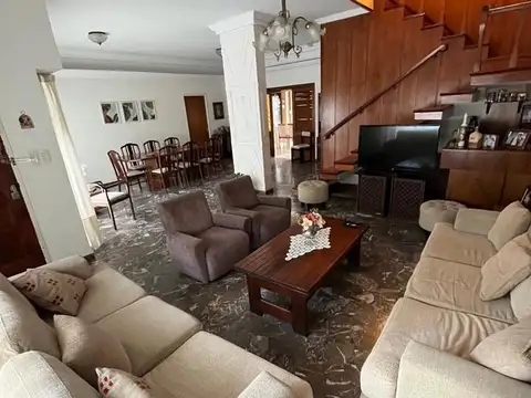 Casa en Venta en Villa Luro, USD 370.000